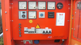Mobiles 60 kVA Gebrauchtaggregat der AVS Aggregatebau